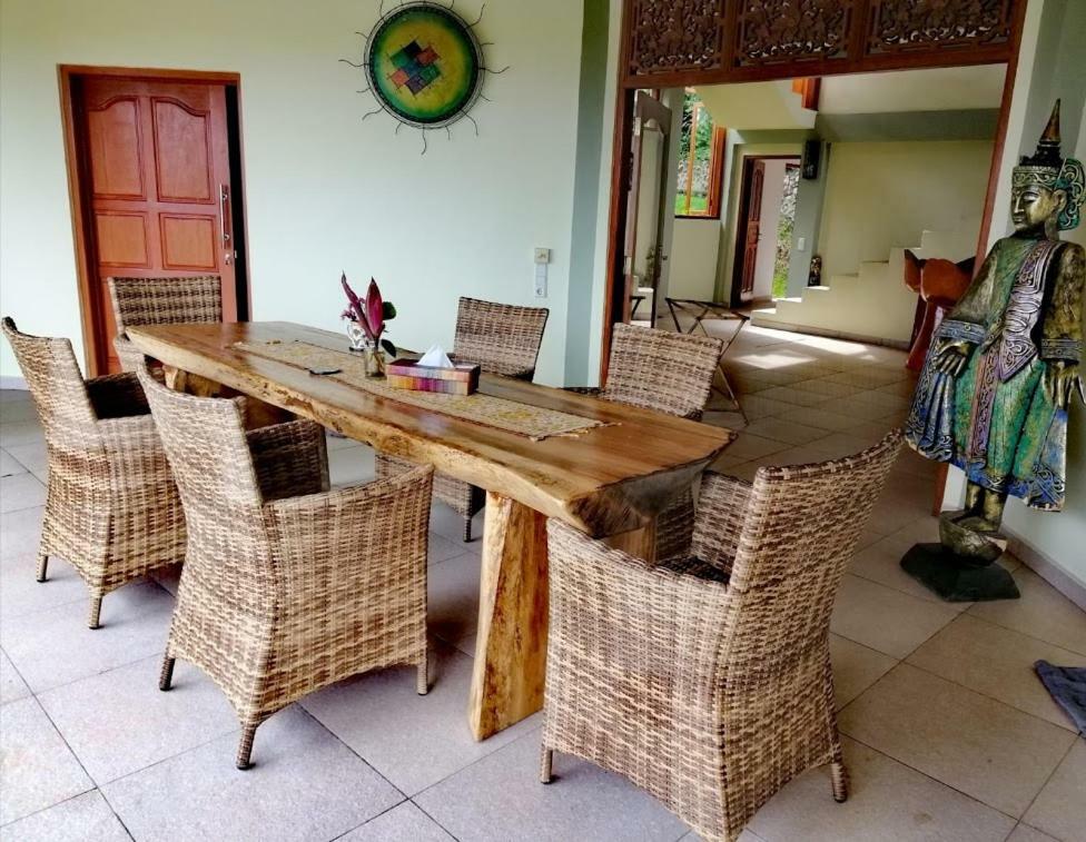 Villa Cantik Sambirenteng Gretek Buitenkant foto
